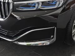 Фейслифтинг 750Li xDrive V8 2019 года в роскошном пакете 2019 facelift 750Li xDrive V8 luxury package Фото 20 из 89