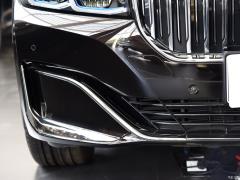 Фейслифтинг 750Li xDrive V8 2019 года в роскошном пакете 2019 facelift 750Li xDrive V8 luxury package Фото 54 из 89
