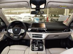 Фейслифтинг 750Li xDrive V8 2019 года в роскошном пакете 2019 facelift 750Li xDrive V8 luxury package Фото 1 из 42