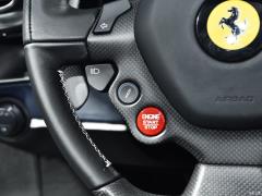 Фото Ferrari 488 Spider , фото салона