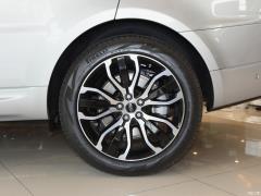 2021 3.0 L6 Сияющий черный выпуск 2021 3.0 L6 Shining Black Edition Фото 40 из 61
