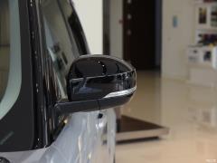 2021 3.0 L6 Сияющий черный выпуск 2021 3.0 L6 Shining Black Edition Фото 26 из 61