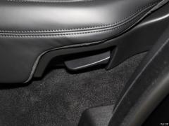2021 3.0 L6 Сияющий черный выпуск 2021 3.0 L6 Shining Black Edition Фото 54 из 81