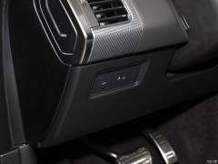 2021 3.0 L6 Сияющий черный выпуск 2021 3.0 L6 Shining Black Edition Фото 6 из 81