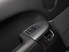2021 3.0 L6 Сияющий черный выпуск 2021 3.0 L6 Shining Black Edition Фото 47 из 81