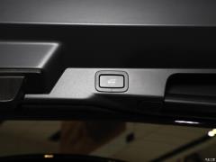 2021 3.0 L6 Сияющий черный выпуск 2021 3.0 L6 Shining Black Edition Фото 81 из 81